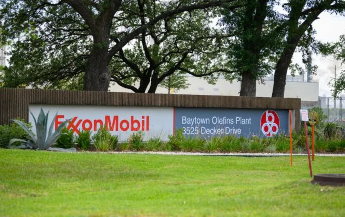 Will ExxonMobil's Guyana & Permian Assets Power Its Upstream Business?